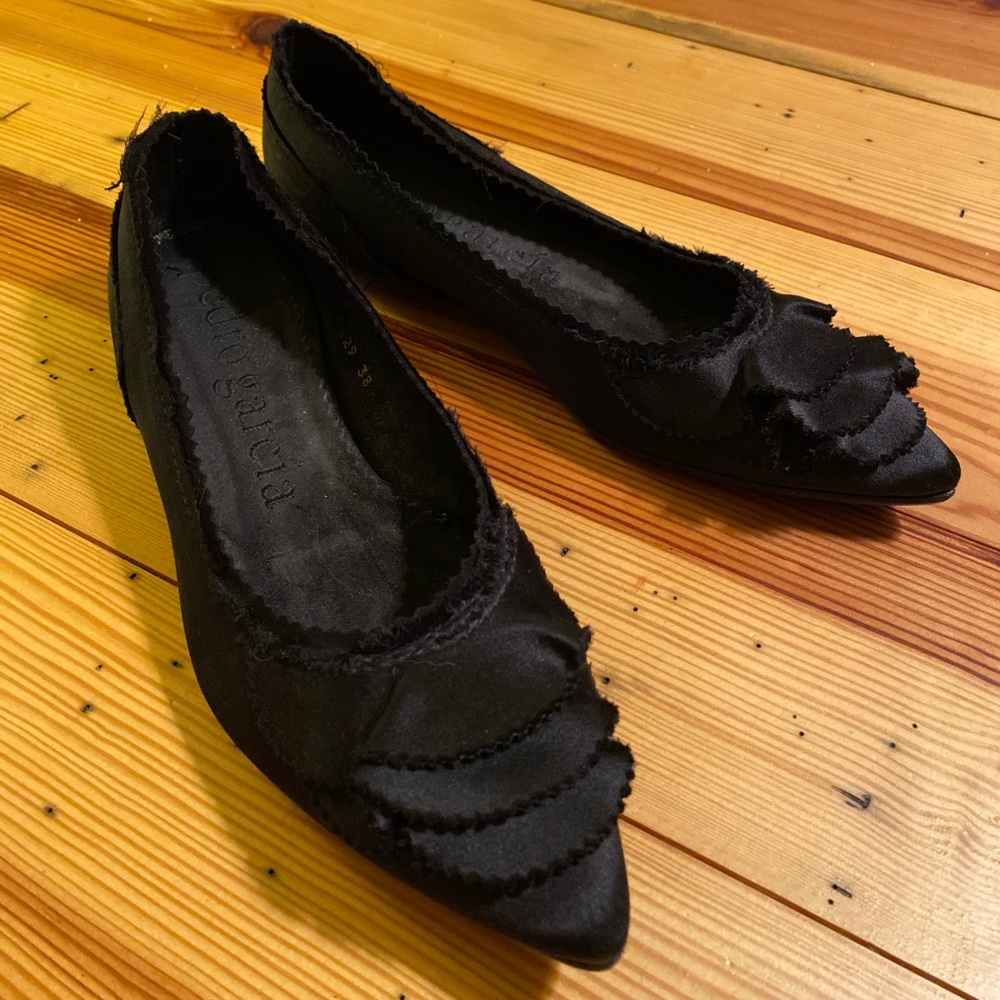 Pedro Garcia Black Satin Ruffle Flats- never worn